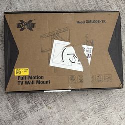 USXMOUNT TV mount for 42-90” TV