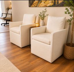 Swivel lounge chair