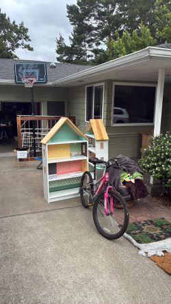Every Thing is $1 sale (furniture and working tv too)