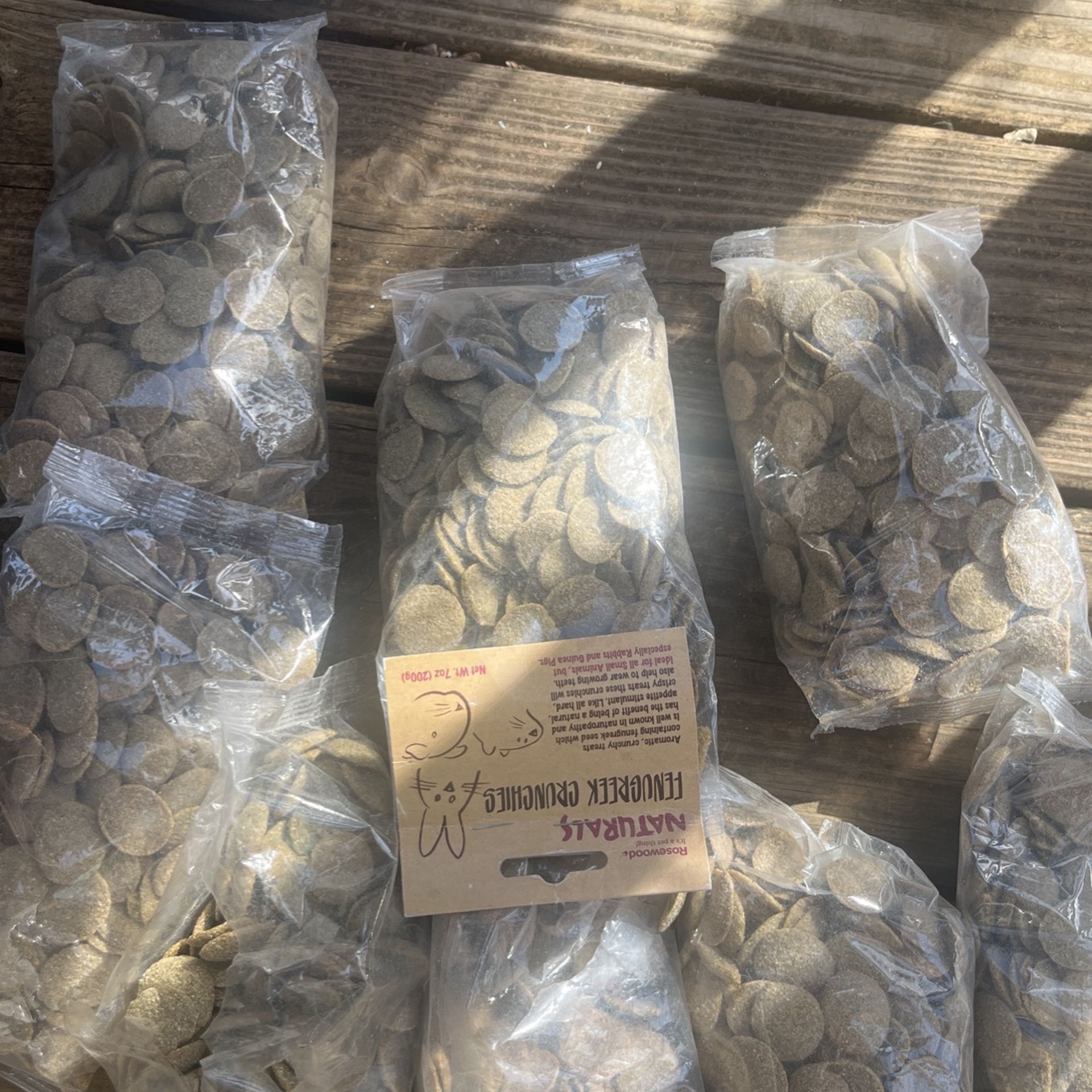 Food For Rabbits, Chinchilla, & Guinea Pigs