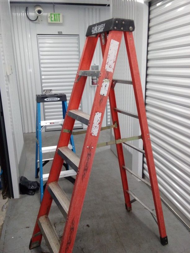 White Cap 6ft Ladder