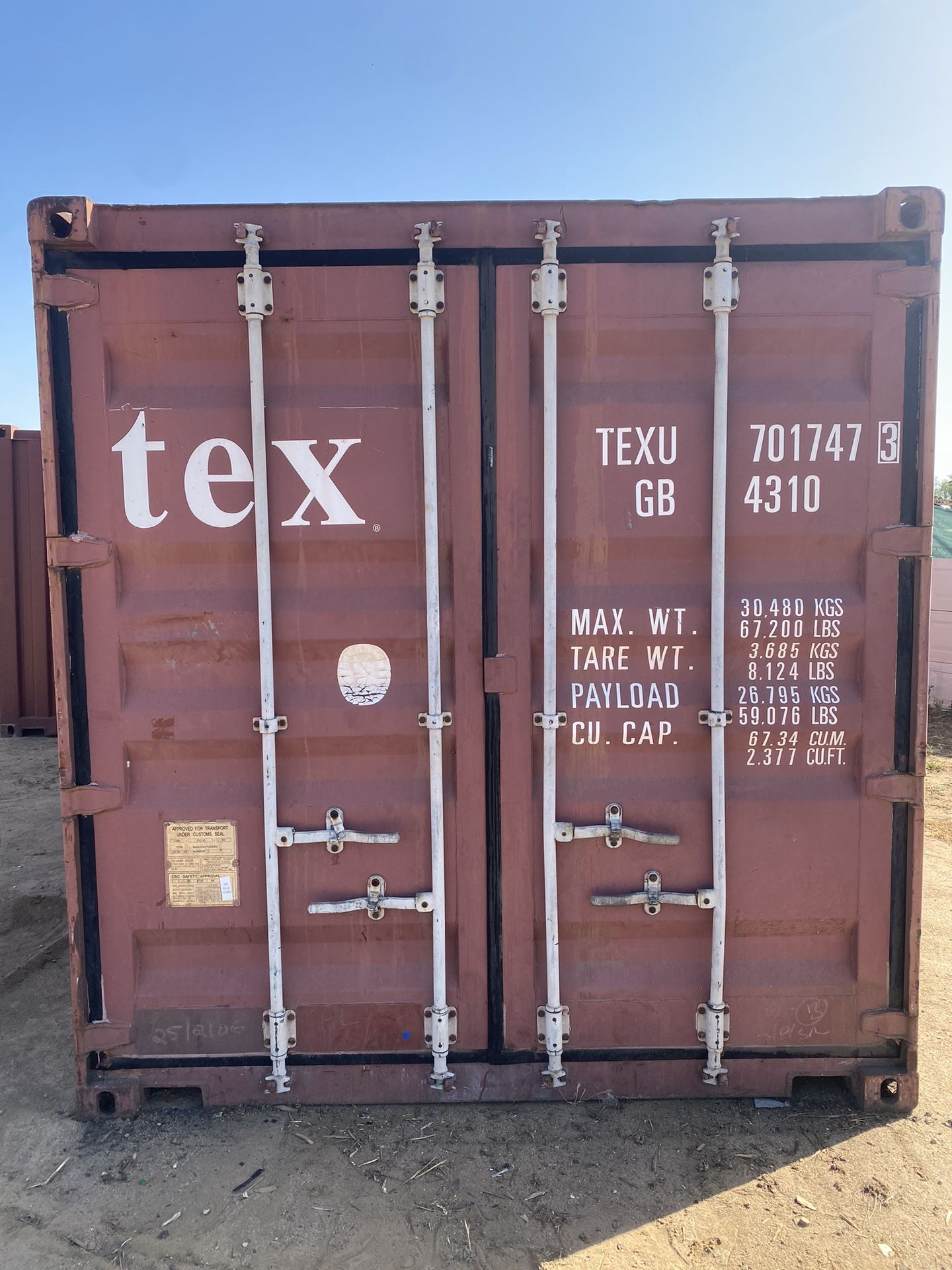 40’ Container Really Good Condition 2499