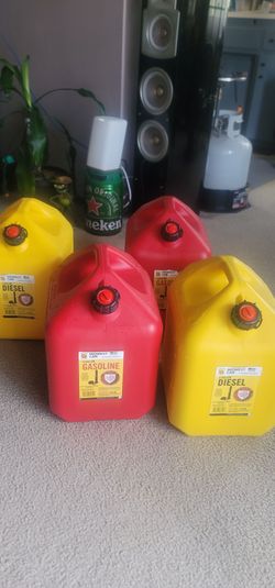 DIESEL AND FUEL CONTAINERS