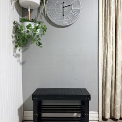 Shoe rack, shoe bench