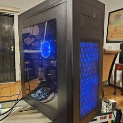 Gaming  PC. Ryzen 7 8-Core-3.60GHz-CPU, 32GB Ram, 256GB SSD+1TB HDD, GPU: GTX 1650