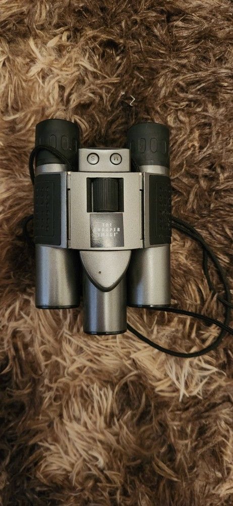 Binoculars With Camera