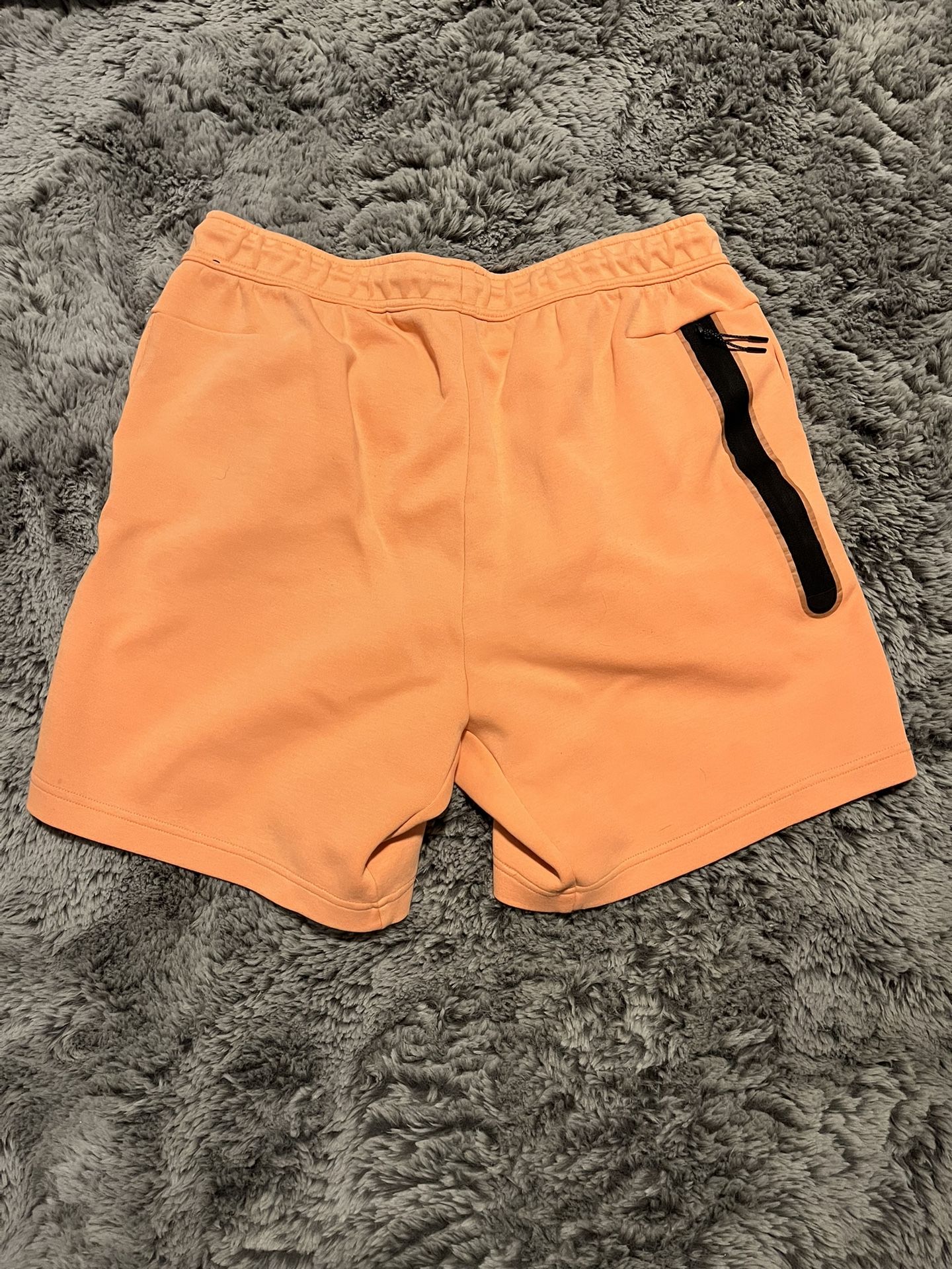 Nike Sportswear Tech Fleece Shorts Orange Size XL