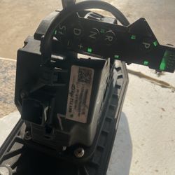 Gear Shifter—Auto/+ - Manual 