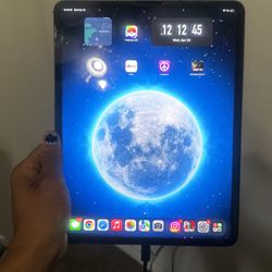 iPad 12.9 5th Gen