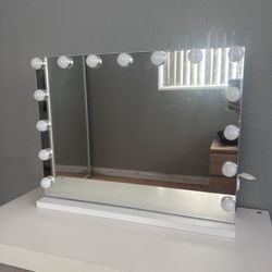 Vanity Mirror 