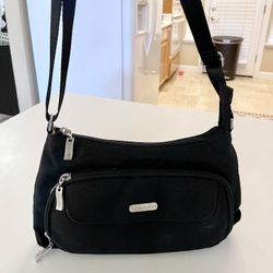 Baggallini Nylon “Everyday Bag” Cross Body Purse Black 