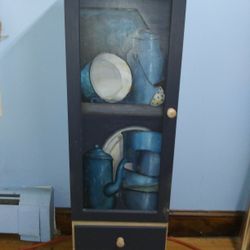 $5 Cabinet
