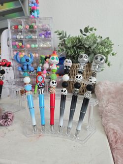 Doorable Pens