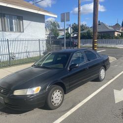 1999 Toyota Camry
