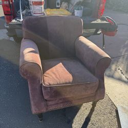 VINTAGE Cushioned Chair 