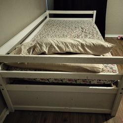 Twin bed with trundle