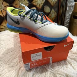 New Kids Sneakers 👟 $55.00 Each 