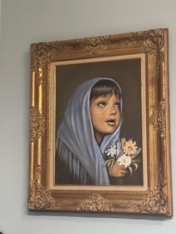 Quality wood frame.