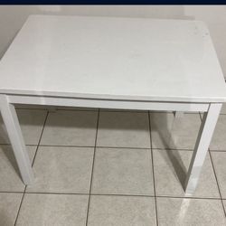 White End Table 
