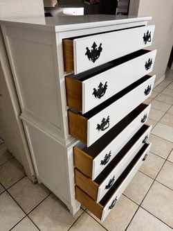 White Standing 6 Drawer Dresser
