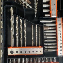 Black & Decker Firestorm drill bit and screwdriver set