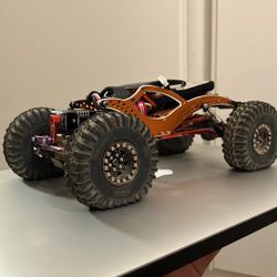 Rc Car With Controller And Battery.(NEEDS ESC) (Brushless Motor Never Used)(servo Steering New !)