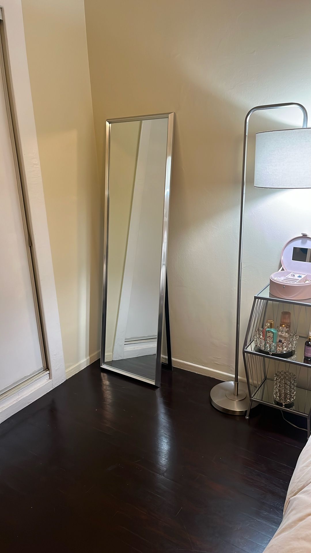 Silver mirror 