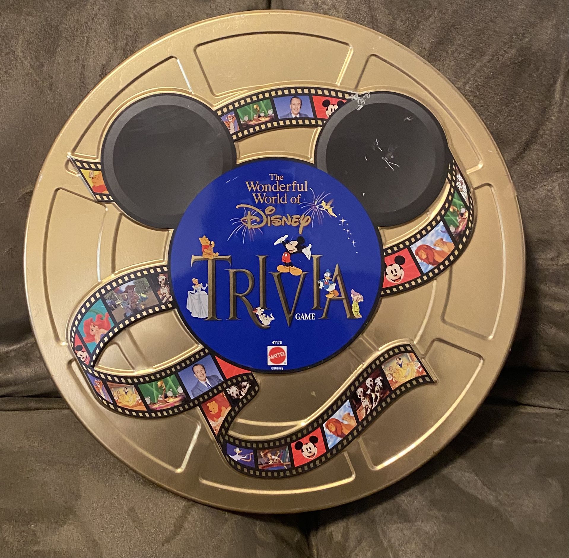 1997 Vintage The Wonderful World Of Disney Trivia Board Game With Tin Complete