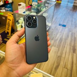 iPhone 15 Pro Max 256GB Unlocked