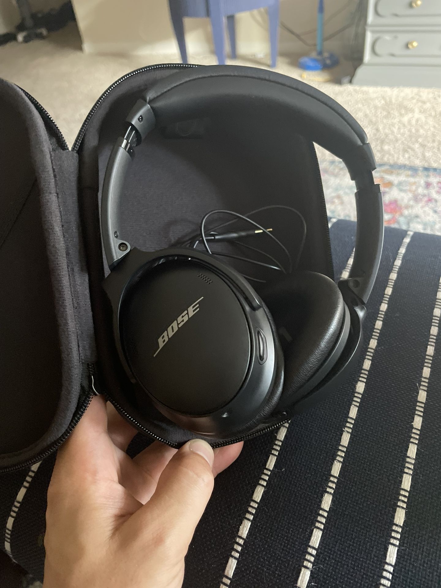 Bose Q 40 Paid Almost 400$ Will Let Go For 300