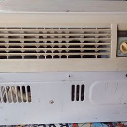 Zenith In The Window Air Conditioner