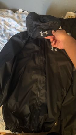 UNDER ARMOR UNSTOPPABLE JACKET