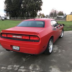 2010 Dodge Challenger New Motor