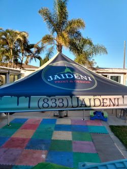 Custom 10'x10' Pop-up Event Tents