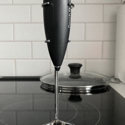 Milk/coffee Frother