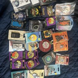 Disney Pin Bundle 