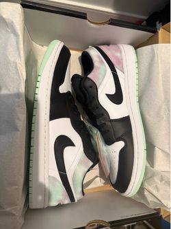 Air Jordan 1 Low SE