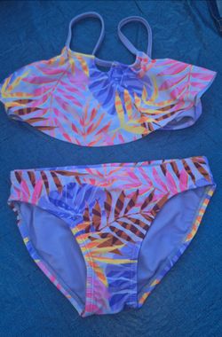 Girls swim  suit  size  6
