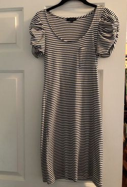 Nordstrom Soprano Ruffle Sleeved Dress