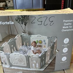 Cloud castle play yard