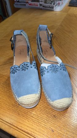 Crown Vintage Sandals