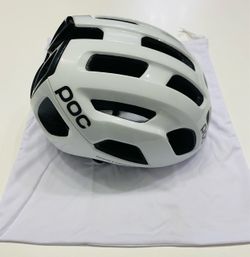POC Ventral Air Mips Cycling Helmet size Medium 54cm-57cm.