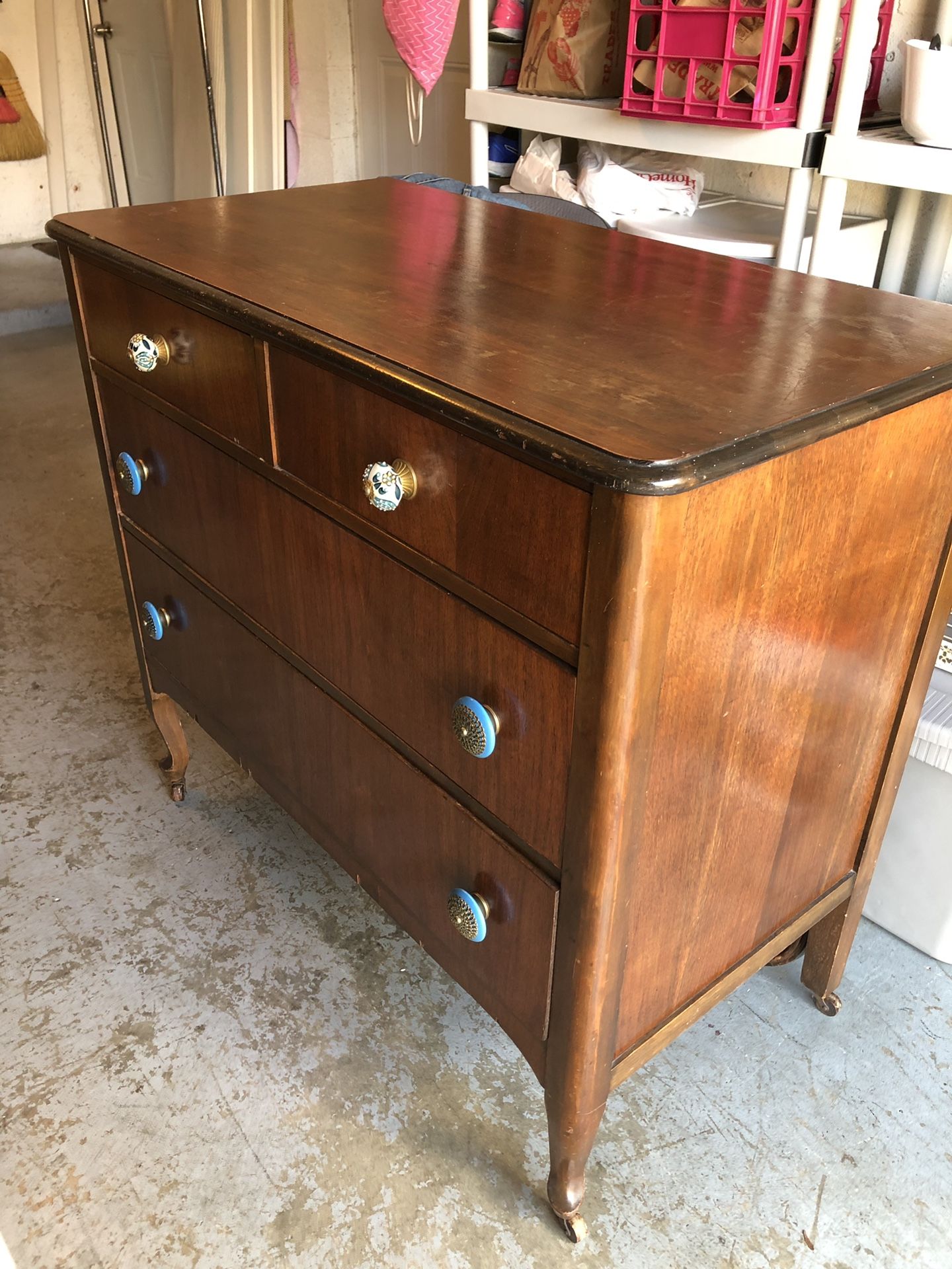 Antique dresser with cristal rock mirror