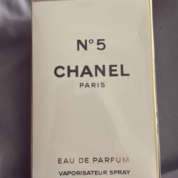 Chanel No. 5 Eau de Parfum (3.4 oz / 100ml) – Brand New Sealed