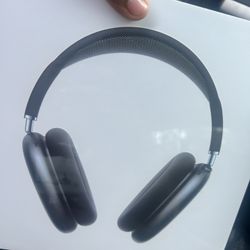 AirPod Max Noise Cancelation 