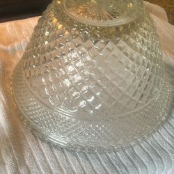 huge Punch Bowl With Eight Glasses Washed And Ready To Go