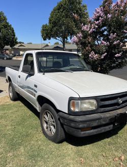 1995 Mazda B-Series Pickup