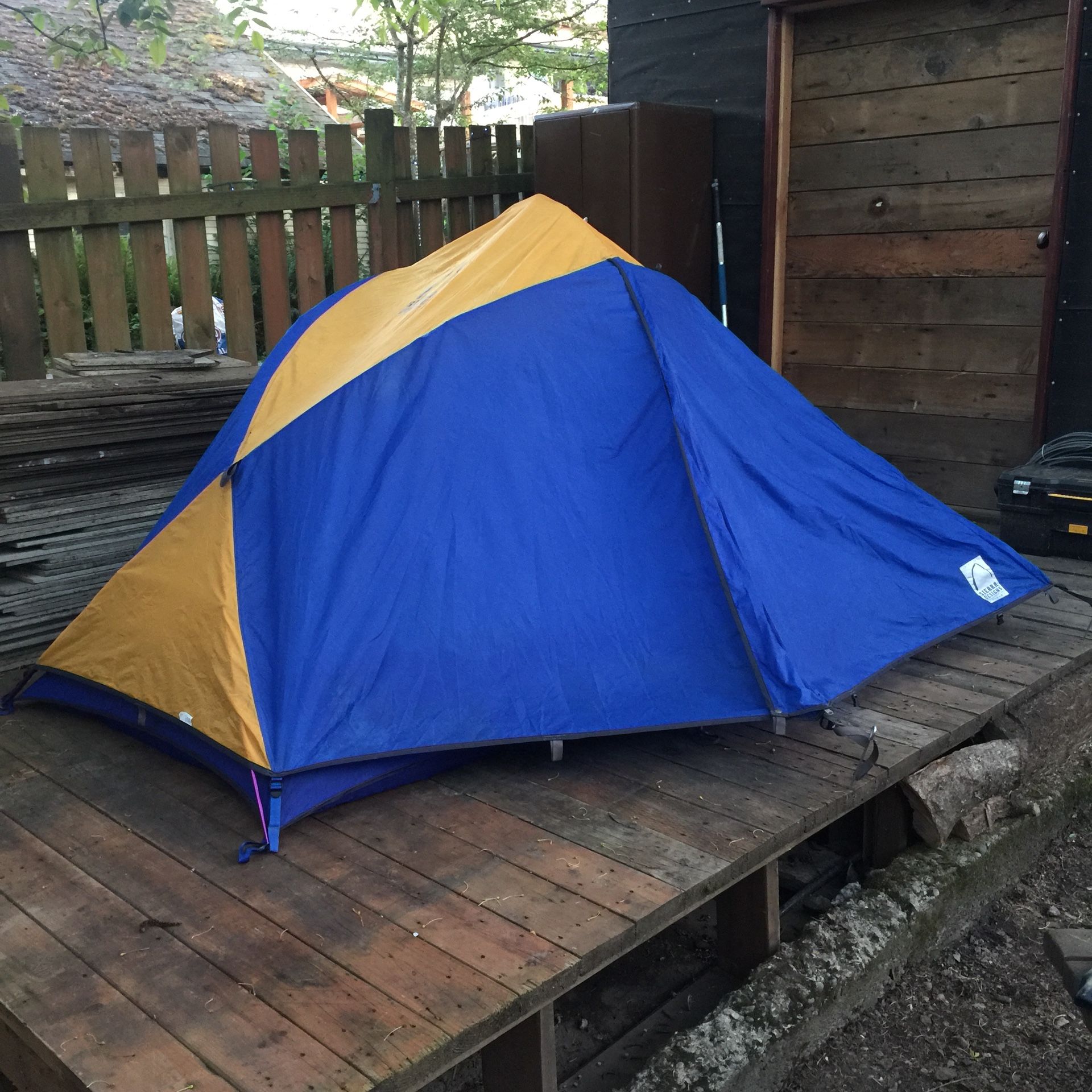 Sierra Designs 2 person tent night watch CD
