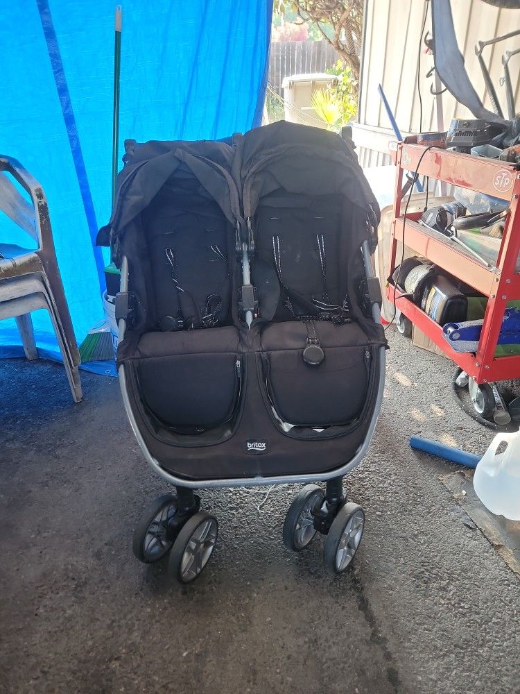 Britax B-Agile Double Cosmos Black Atroller