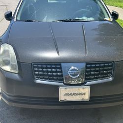 2004 Nissan Maxima 